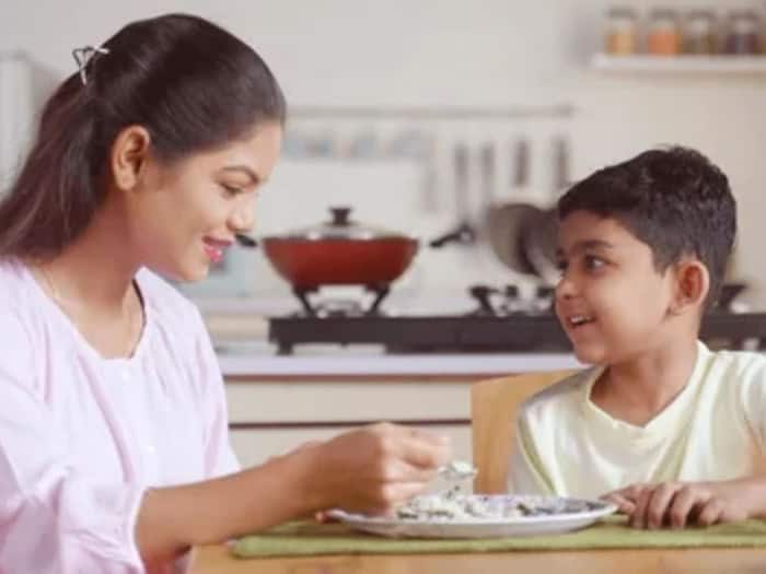 Housewives Need To Pay Income Tax