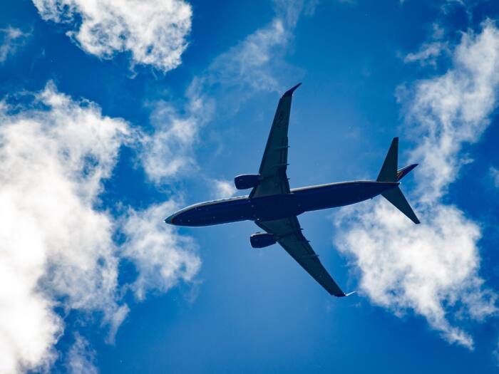Advance booking tips for cheap flights