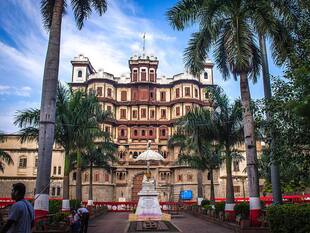 Feeling Drained? These 6 Places In Indore Let You Truly Escape the World!