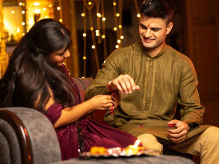 Periods mein rakhi bandh sa