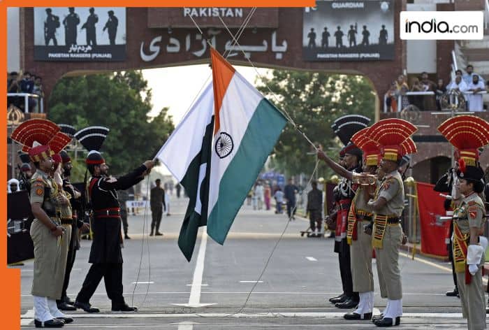 How much money did Pakistan receive after India-Pak Partition? The money was spent on..