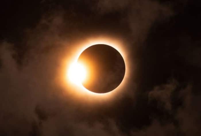 Myths and facts about sleeping during solar eclipse Surya grahan ke samaya kyu nahi sona chahiye in hindi