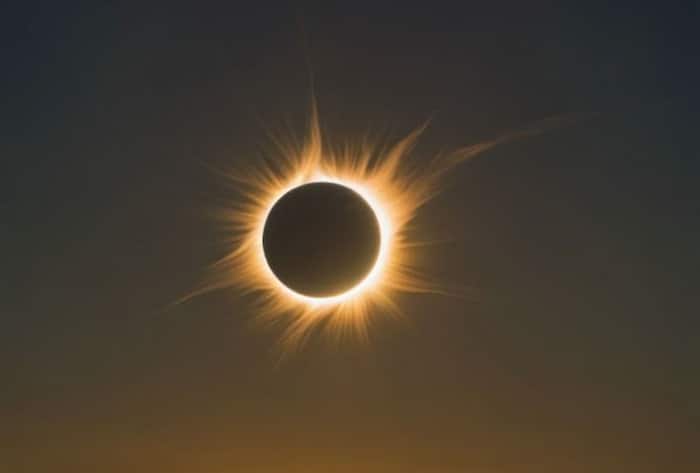 Myths and facts about sleeping during solar eclipse Surya grahan ke samaya kyu nahi sona chahiye in hindi