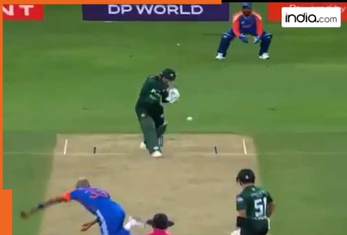 Asia Cup, Asia Cup 2025, Ind vs Pak, India vs Pakistan, Ind vs Pak Live Score, India vs Pakistan Score, Ind vs Pak playing 11, Asia Cup Ind vs Pak, Ind vs Pak Match time, How to watch Ind vs Pak Match, Ind vs Pak Match Live Steaming info, India Player List, Pakistan Player List, Ind vs Pak Squads, Ind vs Pak Head to Head Record, Ind vs Pak match Result, Ind vs Pak Key Players, Suryakumar Yadav, Shubman Gill, Abhishek Sharma, Tilak Varma, Hardik Pandya, Shivam Dube, Axar Patel, Jasprit Bumrah, Arshdeep Singh, Varun Chakaravarthy, Kuldeep Yadav, Salman Ali Agha, Salman Agha, Abrar Ahmed, Faheem Ashraf, Fakhar Zaman, Haris Rauf, Hasan Ali, Hasan Nawaz, Mohammad Nawaz, Sahibzada Farhan, Salman Mirza, Shaheen Afridi, Dubai International Cricket Stadium, Dubai Weather, Asia Cup news, Cricket News