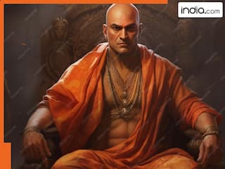 कब खुद से कमाया धन बन जाता है बर्बादी का कारण, आचार्य चाणक्य ने दी थी चेतावनी