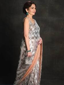 2,712 हीरों से सजा बैग लेकर घुमती दिखीं नीता अंबानी, जानें कितनी है कीमत