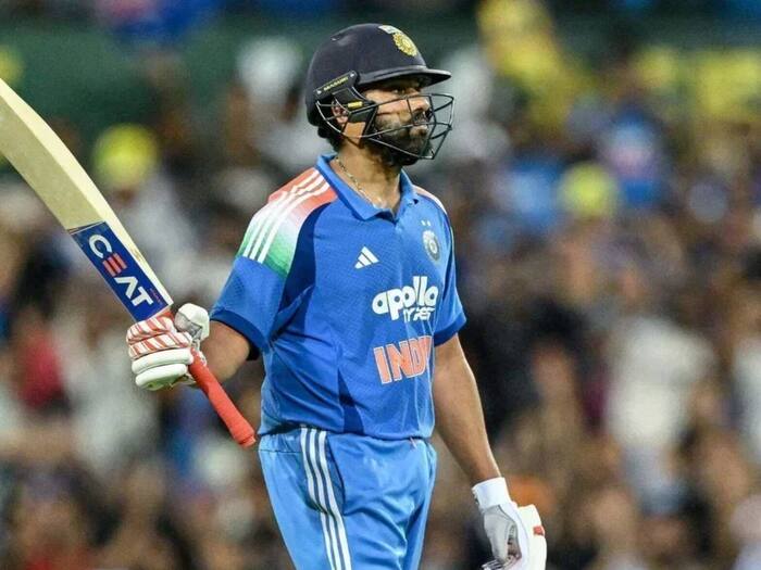Rohit Sharma makes Sydney