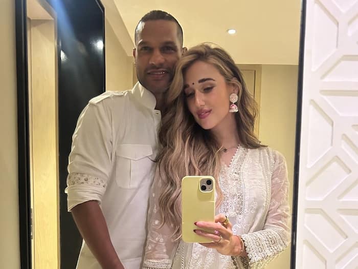 Shikhar Dhawan Sophie Devine