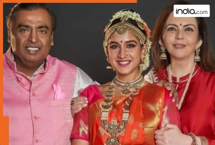 Radhika Merchant spotted with Mukesh Ambani and Nita Ambani at a mall, steals limelight in glamorous jumpsuit, Watch viral video