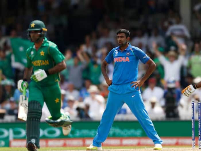 Ravichandran ashwin vs pakistan