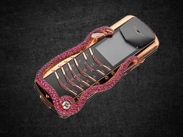 Vertu Signature Cobra