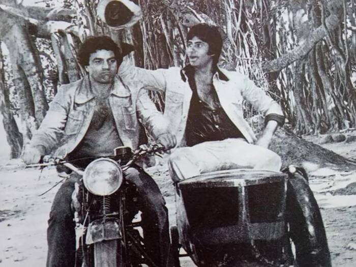 Dharmendra  Amitabh Bachchan starrer movie list