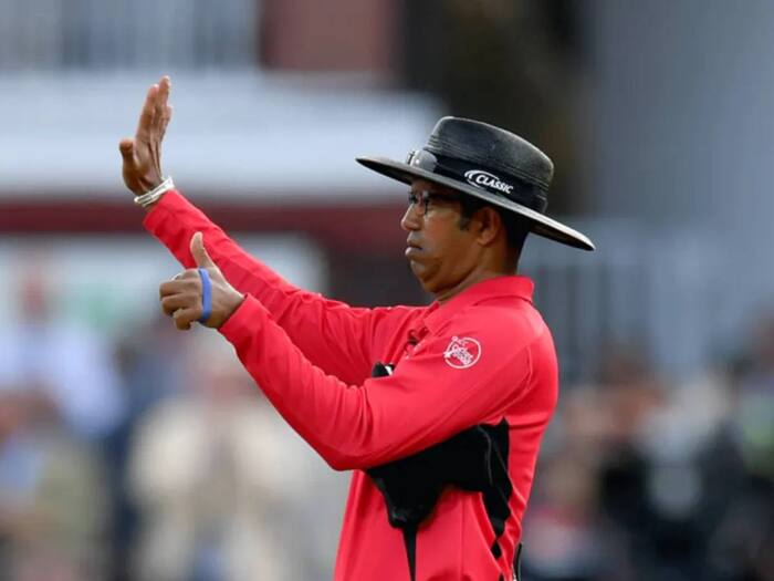 SIXES UMPIRE pics