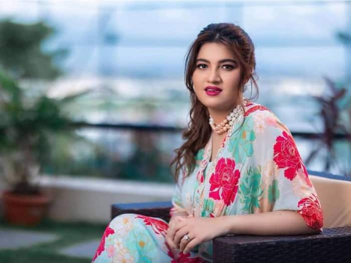 Who Is Anam Mirza pics