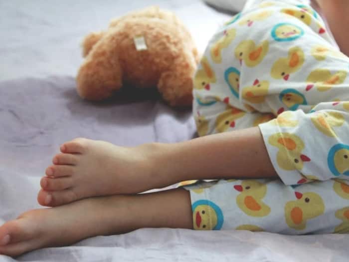 Child urinates in sleep reasons