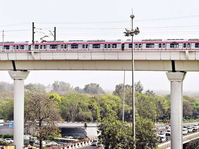 Delhi metro