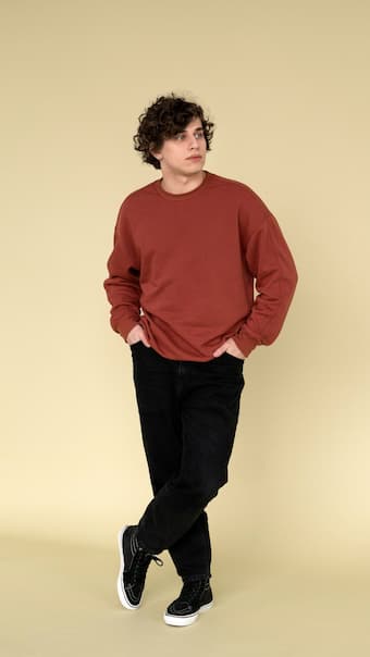 Warm & Comfortable Men’s Sweatshirt