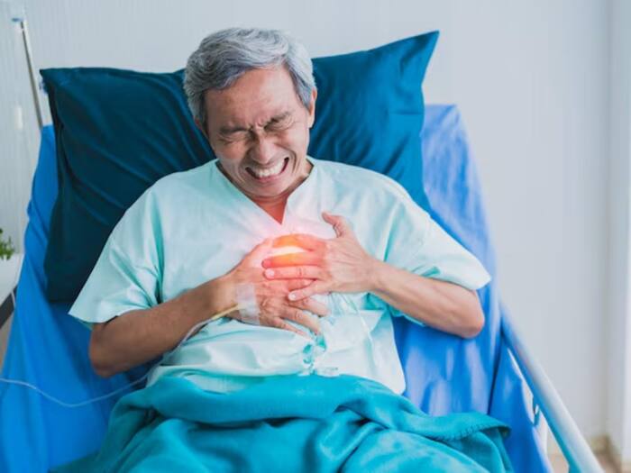 Benefits of Coconut Water  8