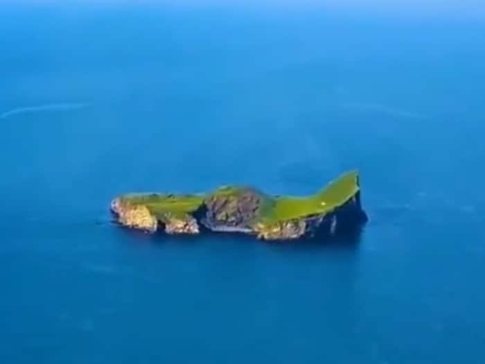 Elday Island Alone House