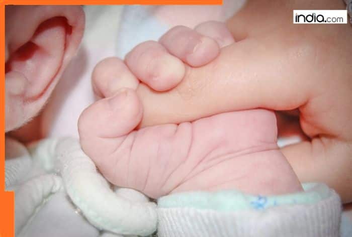 Jharkhand SHOCKER! Man forced to carry infant's body in bag from hospital due to...; probe ordered, authorities say he didn't...