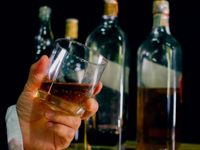 Liquor shop profit margin