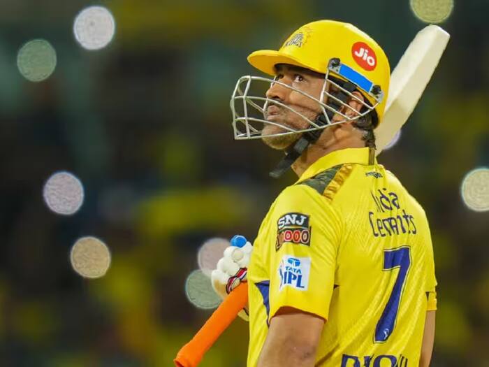 MS Dhoni First IPL Contract