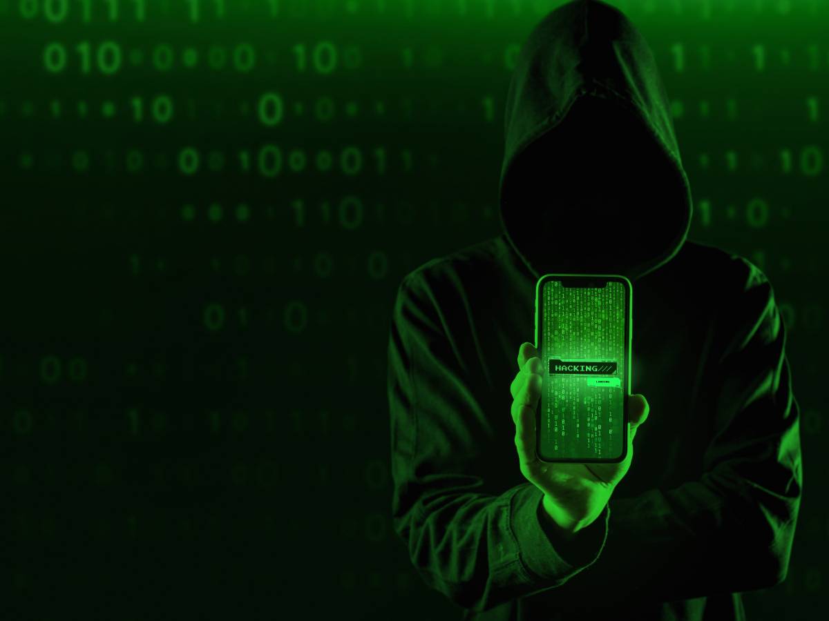 Smartphone पर दिख रहे हैं ये 5 साइन...तो समझ जाइए हैक हो गया है आपका ...