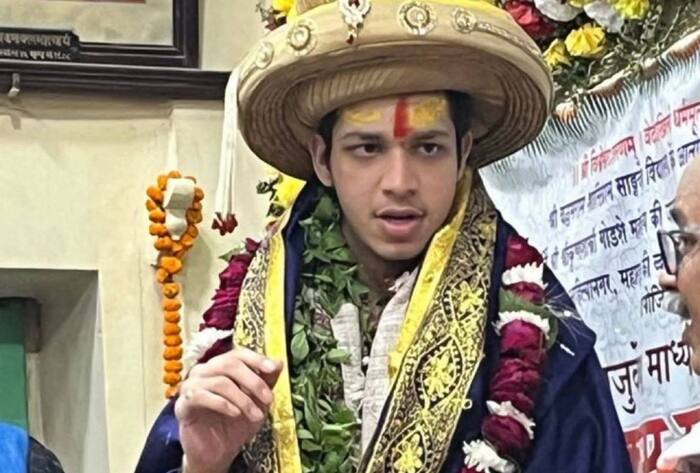 Vedamurti Devavrat Mahesh Rekhe history