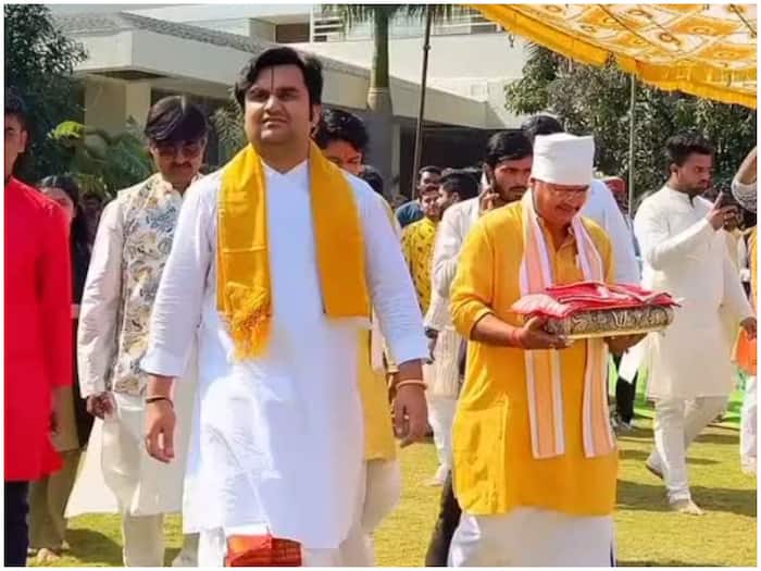 Who Is Indresh Upadhyay