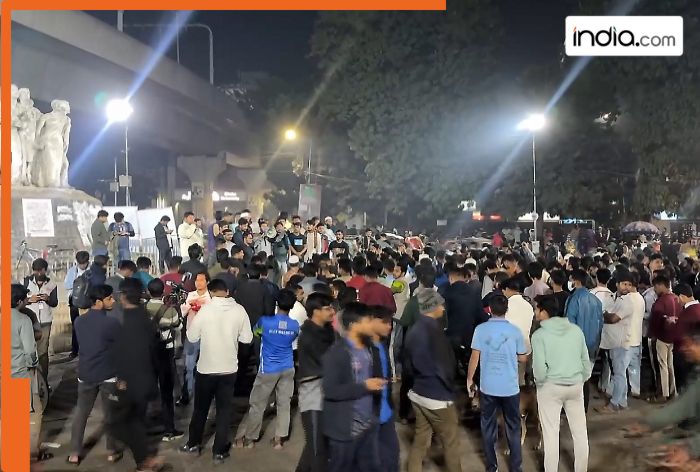 Bangladesh violence live updates: Public anger over the killing of Osman Hadi turned violent on Friday, with protesters attacking media offices in the capital. Angry crowds set fire to and vandalised the offices of Daily Prothom Alo and The Daily Star, two of the country’s most well-known newspapers, in Dhaka.