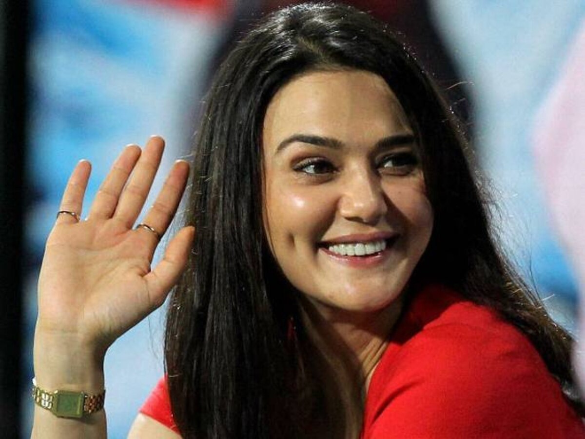 Dimple on Cheeks: डिंपल वाले लोग होते हैं सुपर लकी? जानें क्या कहता है ...