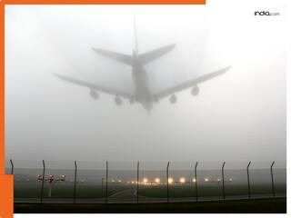 घना कोहरा, जीरो विजिबिलिटी: फिर भी कैसे सेफ लैंडिंग करती हैं फ्लाइट्स?