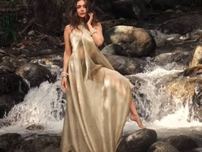 Malaika arora society double standard