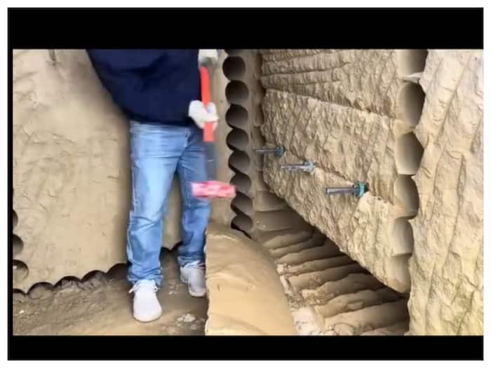 Man Build Home In Chattan