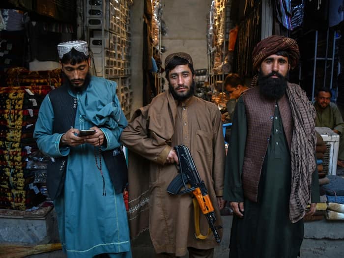 Conflict zones for travelers