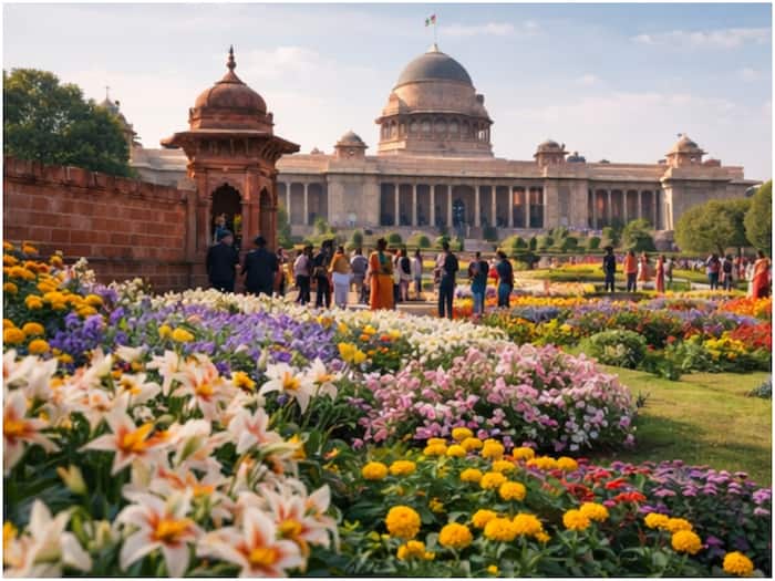 Amrit Udyan timings   booking