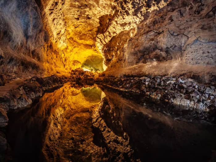 Gold from Earth core