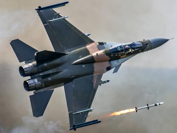 IAF  Su 30MKI fighter