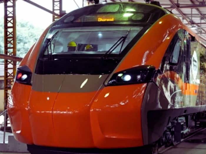 Vande bharat sleeper train and  Rajdhani express