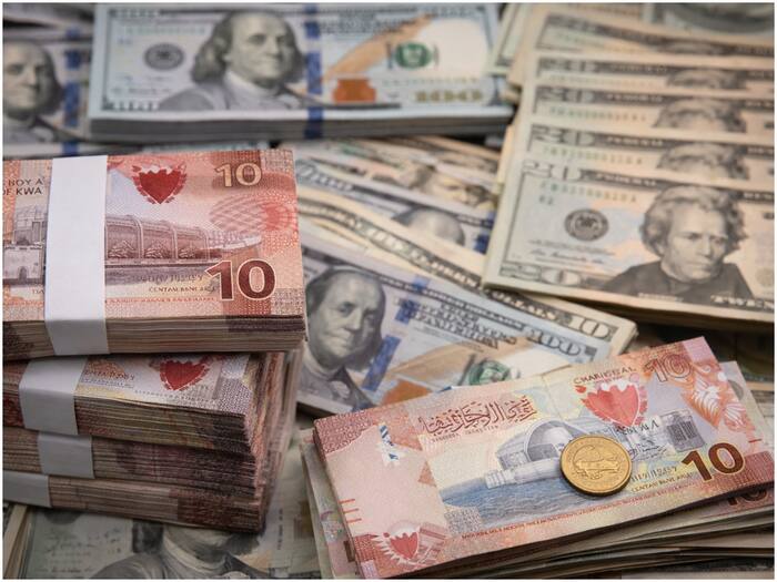 Currencies stronger than dollar