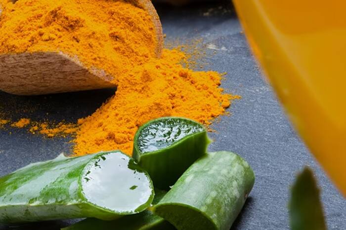 Aloe vera and turmeric for skin