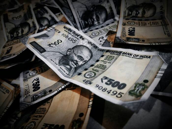 Indian rupee vs US dollar  1