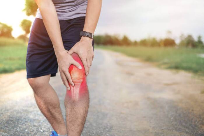 Why does knee pain increase in winter