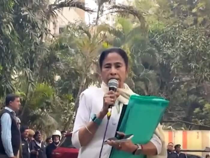 Mamata Banerjee Secret Phone Name
