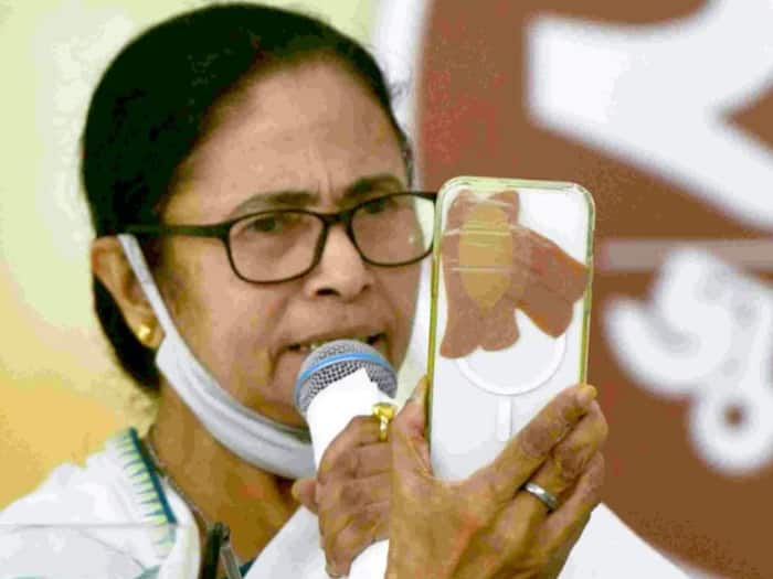 CM Mamata iPhone Name