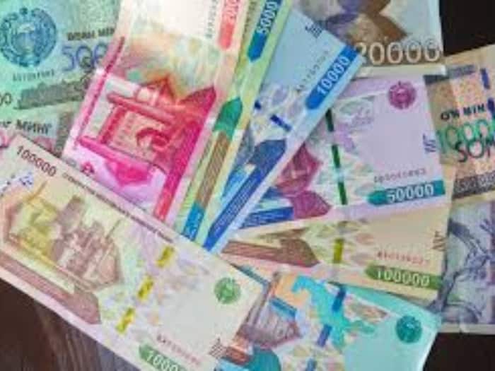 Uzbekistan currency  3