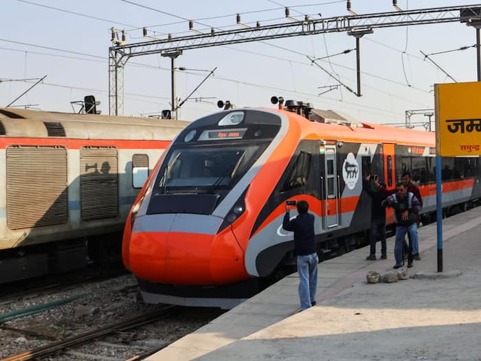 Vande bharat train  2