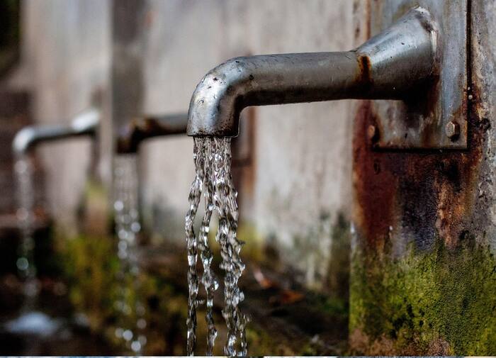 Water testing kit for home