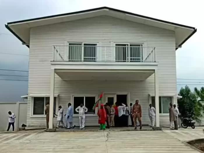 Akhilesh Yadav home interior