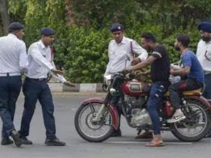 Fake traffic challan